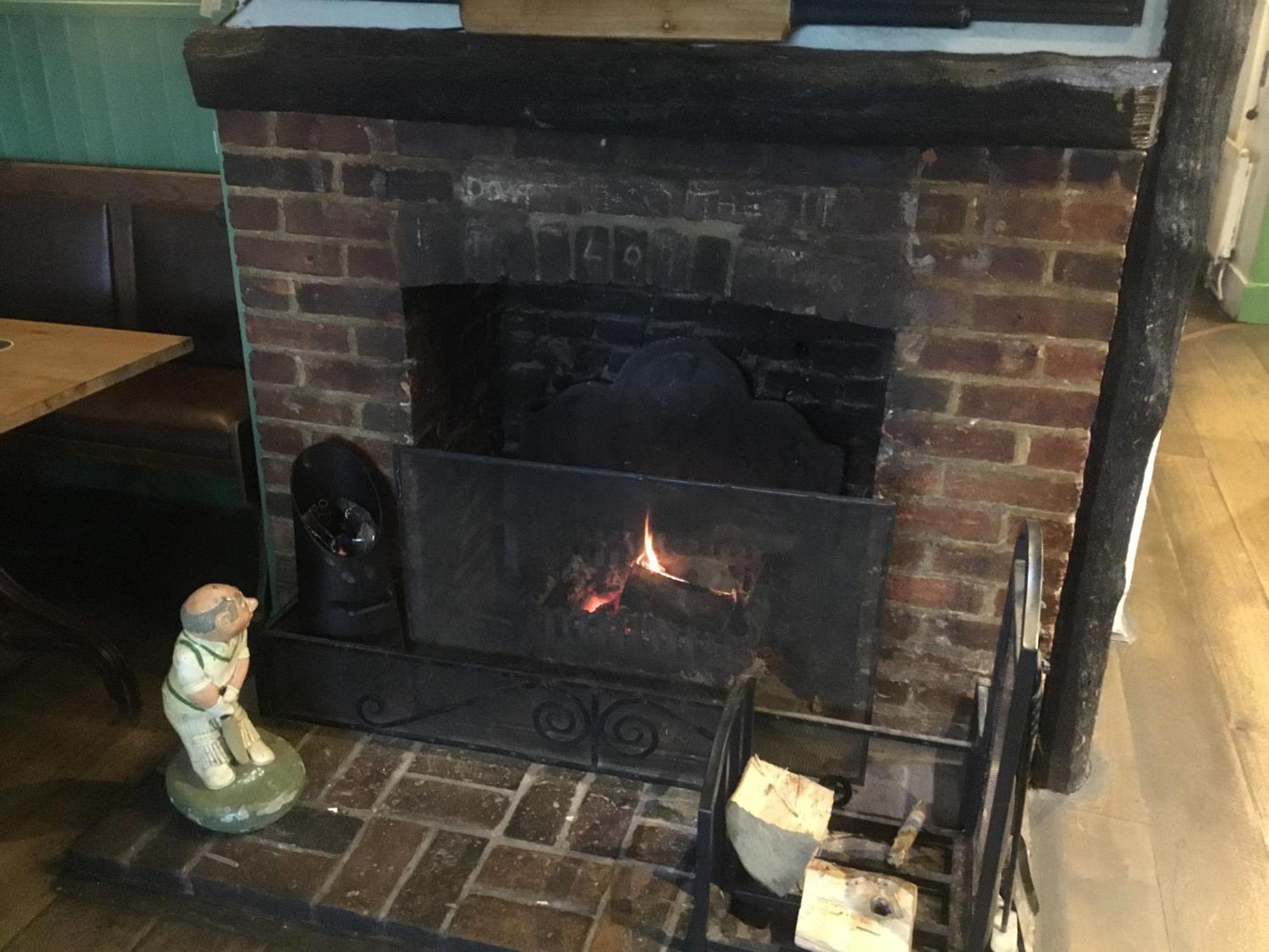 The Flying Horse Inn Boughton Aulph المظهر الخارجي الصورة